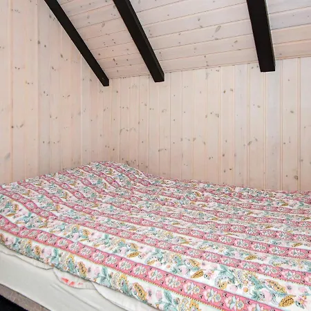Vakantiehuis 6 Person In R M