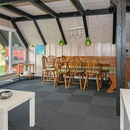 6 Person In R M Holiday home